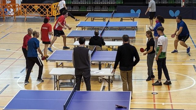 Gran ambiente y participación en el Torneo de Ping-Pong de las Fiestas del Carmen 2022